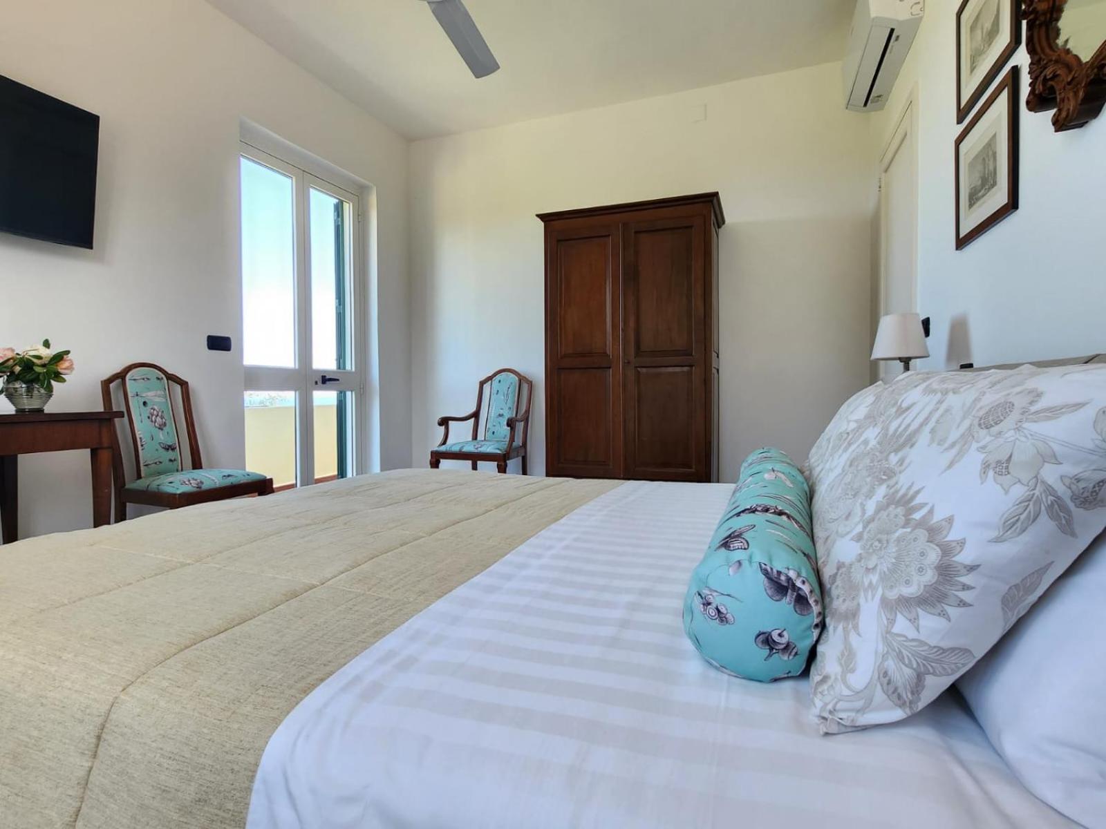 B&B Don Gaspano Pace Del Mela Екстер'єр фото