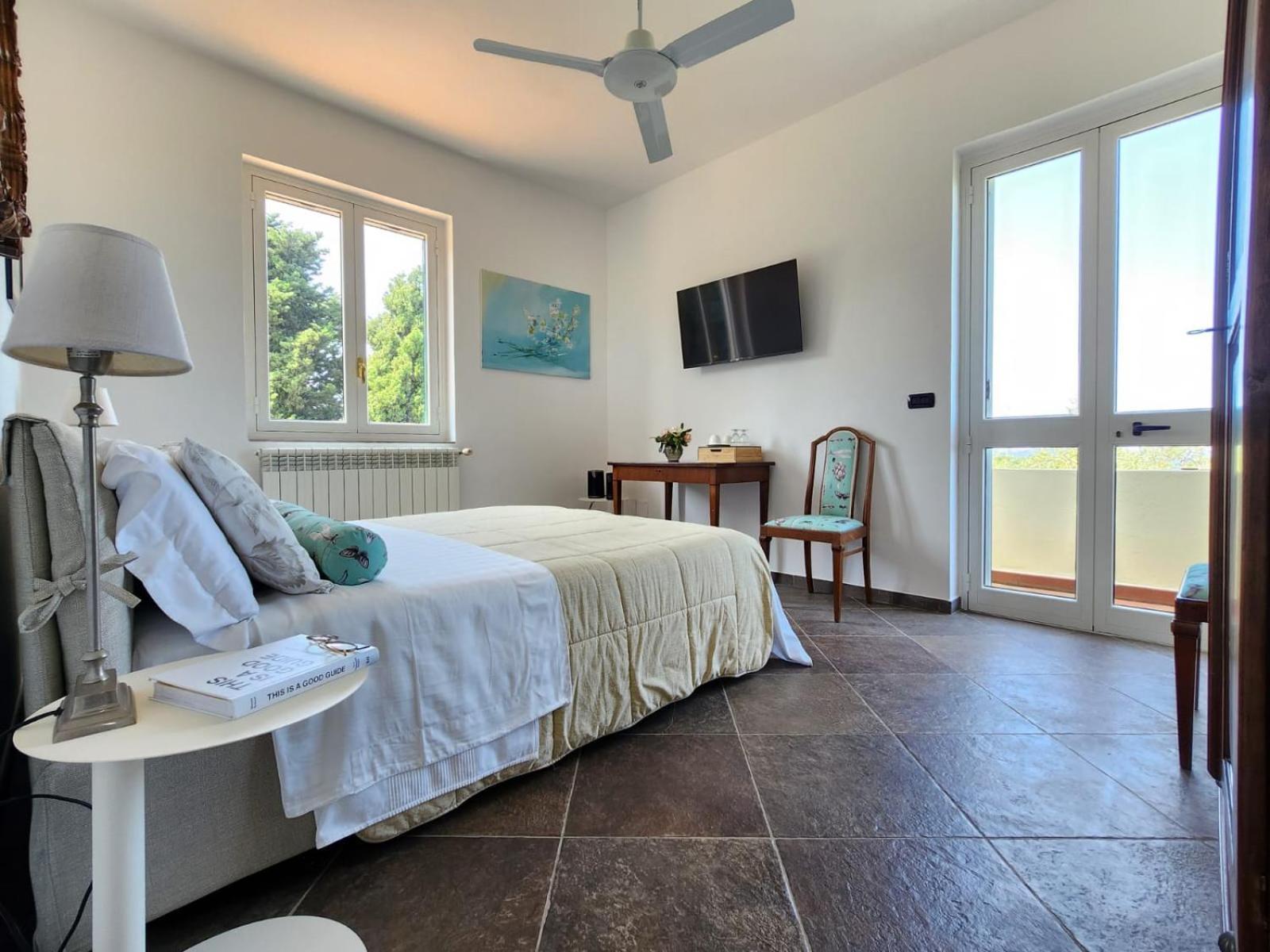 B&B Don Gaspano Pace Del Mela Екстер'єр фото